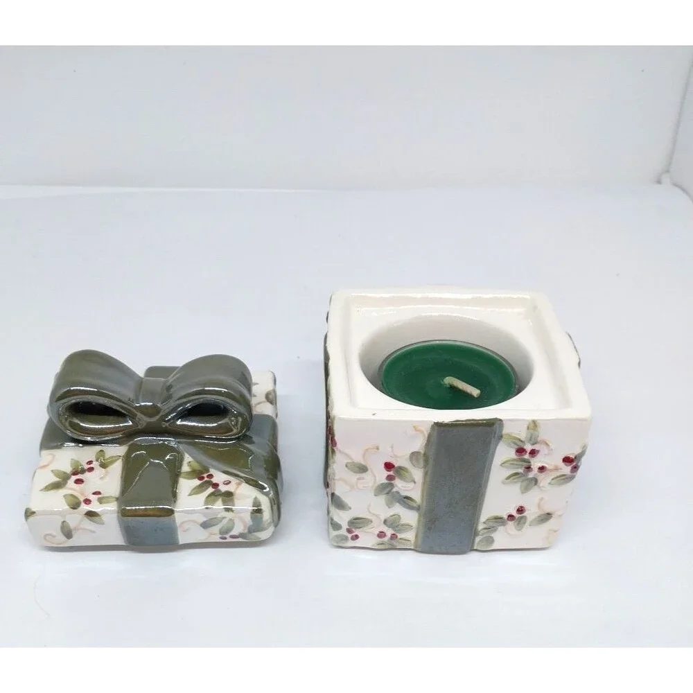 Yankee Candle Gift Box Present Tealight Ceramic Candle Holder Candle Included